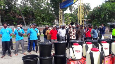 Minimalisir Covid-19 dengan Penyemprotan Desinfektan